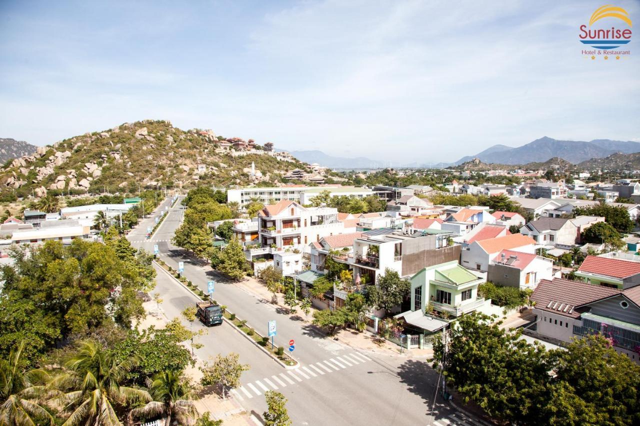 Hotel KháCh SạN Sunrise Ninh ThuạN Phan Rang-Tháp Chàm Zewnętrze zdjęcie
